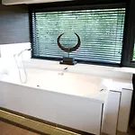 Hotel Der Valk - De Cantharel