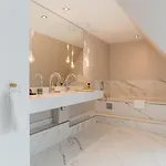 Hotel Der Valk - De Cantharel