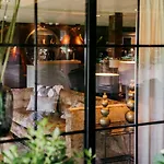 Hotel Der Valk - De Cantharel 4*