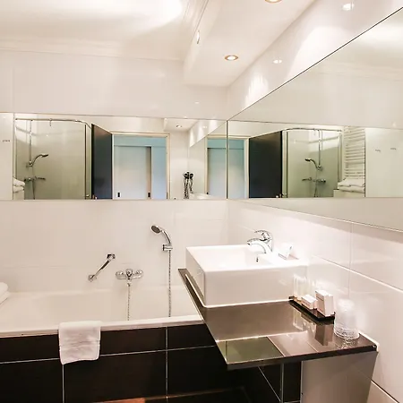 Der Valk - De Cantharel 4*