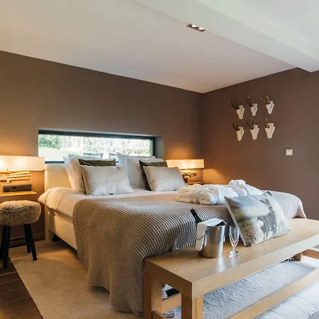 Der Valk - De Cantharel Апелдорн