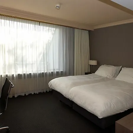 Der Valk - De Cantharel アーペルドールン