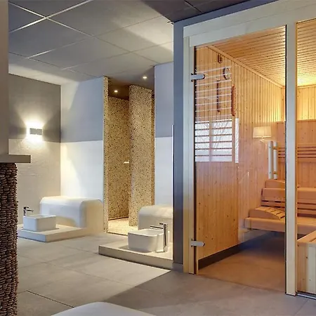 Der Valk - De Cantharel 4*