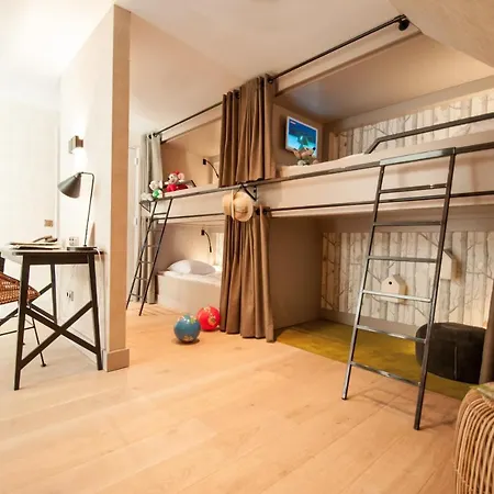 Hotel Der Valk - De Cantharel