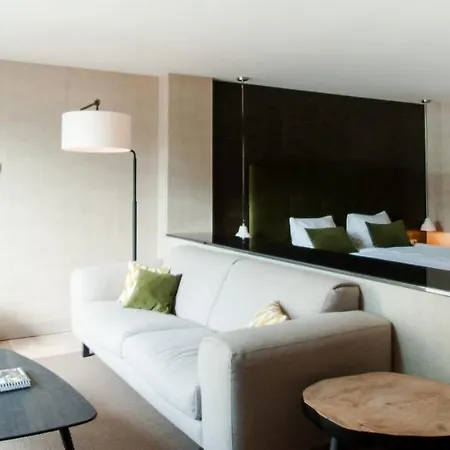 Hotel Der Valk - De Cantharel 4*