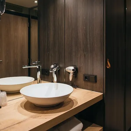 Hotel Der Valk - De Cantharel