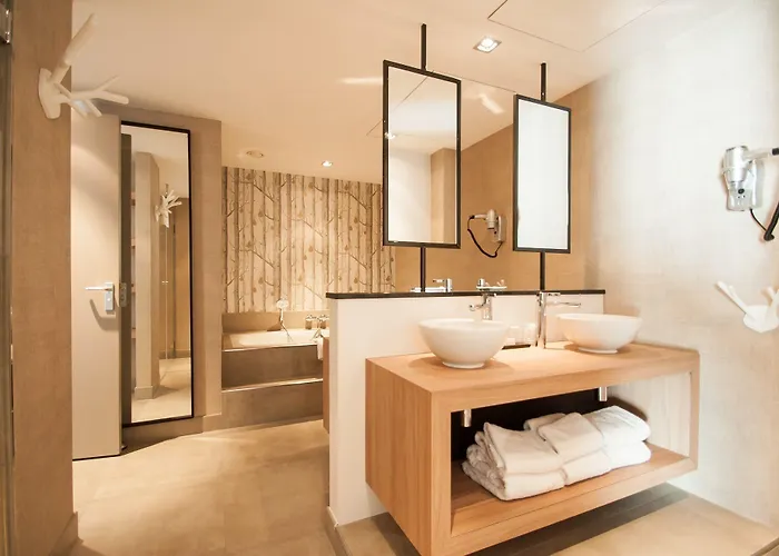 Hotell Der Valk - De Cantharel