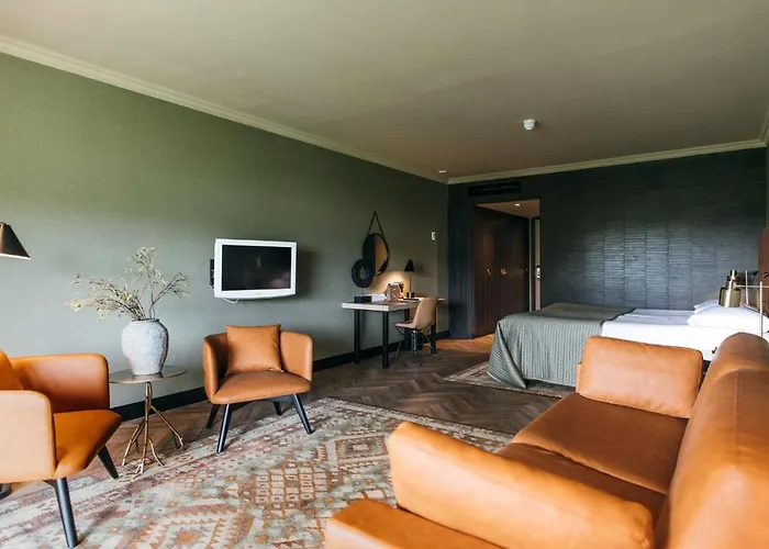 Hotell Der Valk - De Cantharel