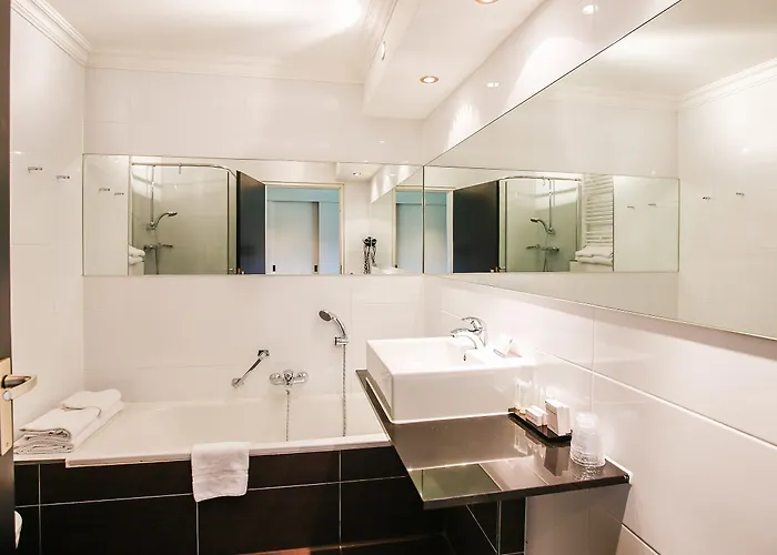 Der Valk - De Cantharel 4*